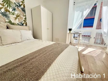 Barriada la Palmilla, Sevilla, Andalusia 41009 - Photo 3