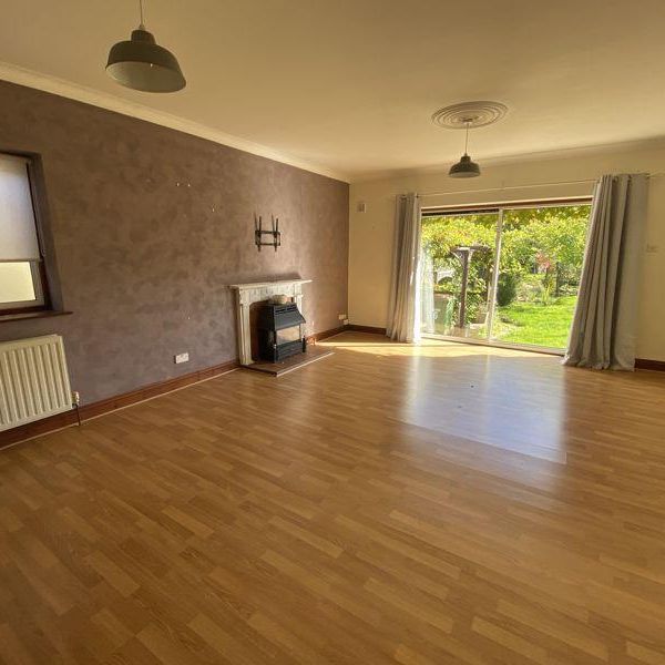 2 bedroom detached bungalow to rent - Photo 1