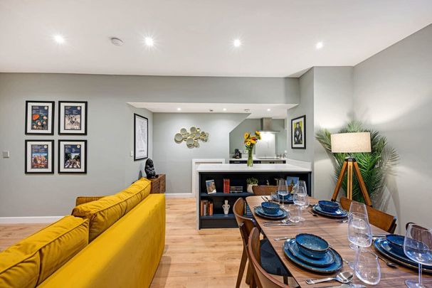 Catharine Street - Photo 1