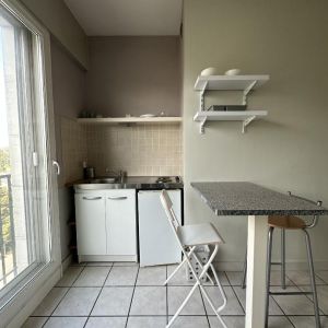 Location Appartement 1 pièce Meublé 21m² BLOIS 41000 - Photo 2