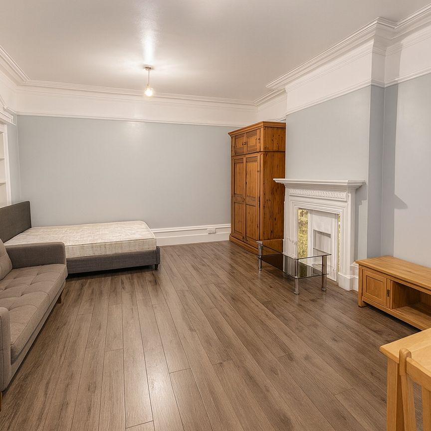Studio Flat, The Limes Avenue, N11 - Photo 1