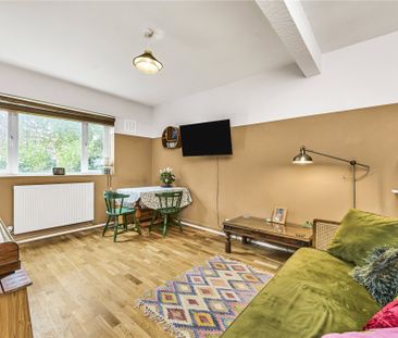 Redlands Way, London, SW2 - Photo 3