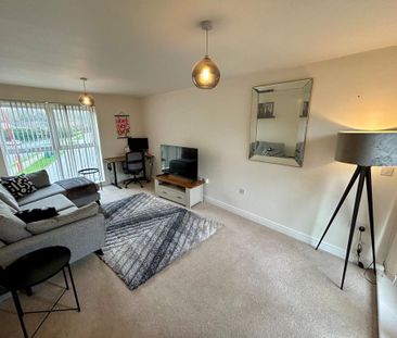 2 bedroom flat to rent - Photo 4