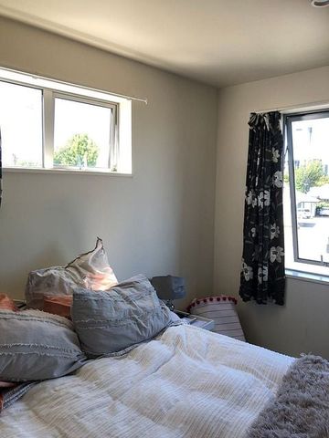 10 Bdrm Student Accommodation for 2026 - Photo 4