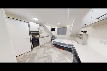 Room in a Shared House, Teignmouth Road, B29 - Photo 2