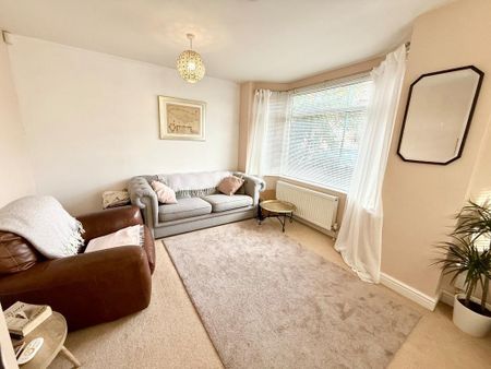 2 bedroom semi-detached house to rent - Photo 4