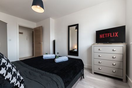 2 Bed Flat, Atlantic Mansion, SO14 - Photo 3