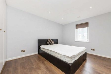 Russell Road, West Kensington, W14 - Photo 3