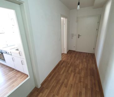 Geförderte Dachgeschosswohnung mit 2 Zimmern - Foto 6