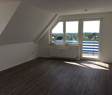 Tolle Aussicht - Modernisierte 3-Zimmer-Wohnung - Photo 2