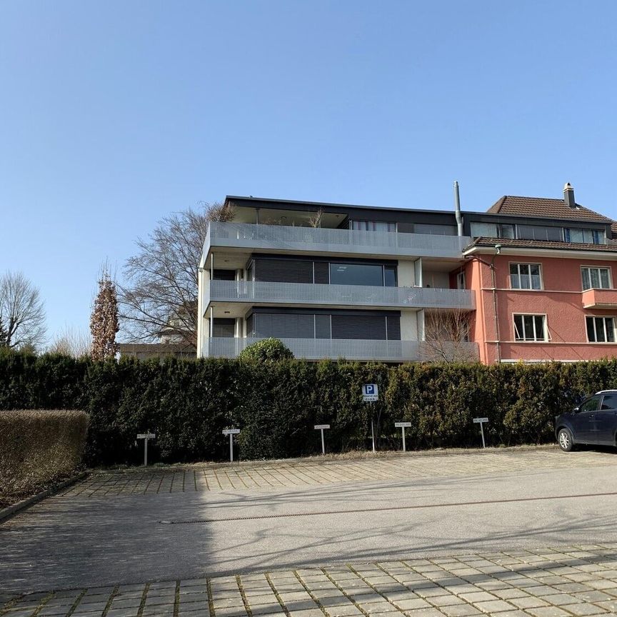 Loft au 1er étage d'environ 100 m2 à louer ! - Photo 1