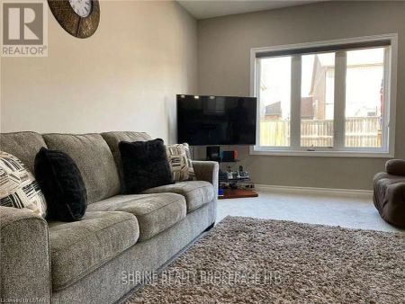 1157 MEDWAY PARK DRIVE - Photo 2