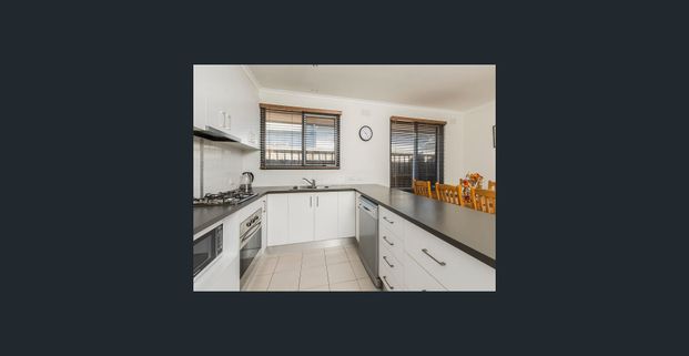 Geelong West Beauty (Check Out My 3D Tour) - Photo 1