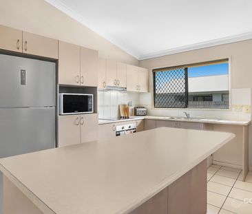 37 Limerick Way, Mount Low QLD 4818 - House For Rent | Domain - Photo 2