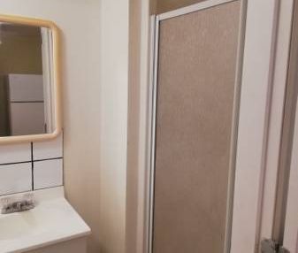 $1700 Studio Suite in the house - Photo 4