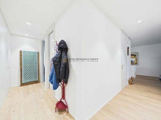 Helle 3.5-Zimmer-Traumwohnung mit Balkon in Cham - Photo 1