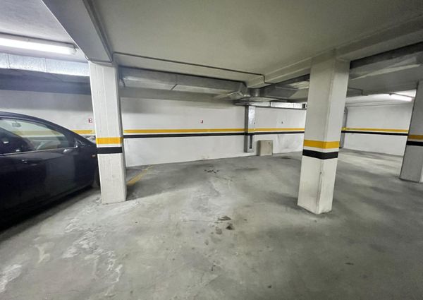 Apartamento T2 situado na Avenida Dr. Lourenço Peixinho em Aveiro.