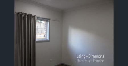 Free Standing - 2 Bedroom Home - Photo 3