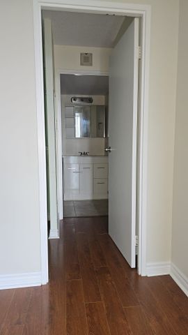 For Lease - 35 Trailwood Drive Unit# 312, Mississauga, Ontario - Photo 4