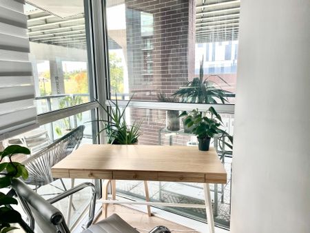 For Lease - 20 Bruyeres Mews Unit# 327, Toronto, Ontario - Photo 3