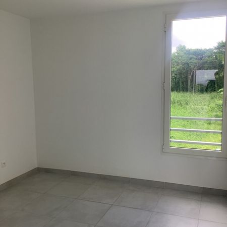 Location Appartement 95m² 4 pièces Fort de france - Photo 5