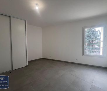 Location Appartement 2 pièces 45m² AVIGNON 84000 - Photo 2