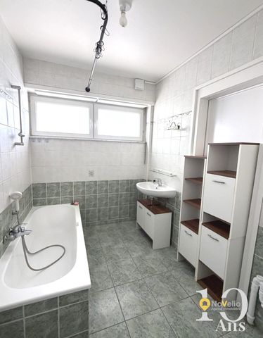 Location Appartement 5 pièces 104m² FORBACH 57600 - Photo 3