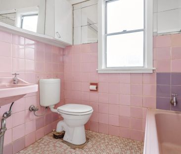 Unique Family Home In Ideal Location - Photo 4