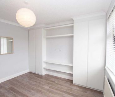 4 bedroom terraced house to rent - Photo 5