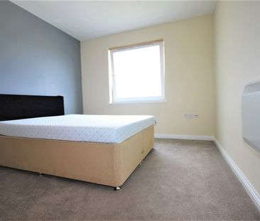 Bergenia House, Bedfont Lane, Feltham,TW13 - Photo 2