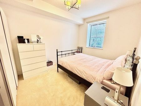 North Chingford, London, E4, Property for rent - Photo 2