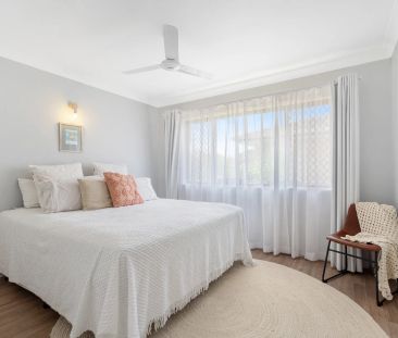 Coastal Convenience Just Moments from the Waterfront - Photo 3