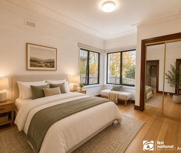 Elegant Family Living in the Heart of Blue-Chip Kew - Photo 6