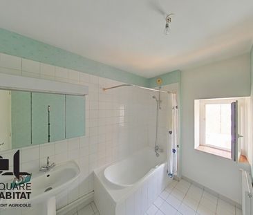 Location Appartement 3 pièces 69m² CHAUVIGNY 86300 - Photo 5