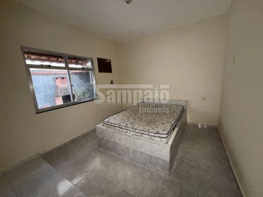Casa para aluguel com 2 quartos em Campo Grande com 110m² - Foto 1