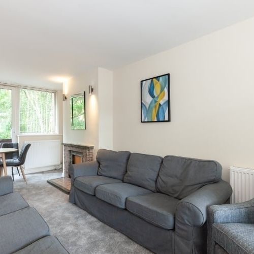 Horwood Close, Headington - Photo 1