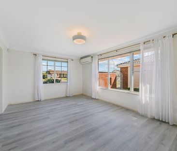 Spacious Family Home in a Peaceful, Convenient Location - Photo 5