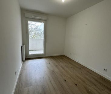 Location Appartement 3 pièces 64m² MERIGNAC 33700 - Photo 3