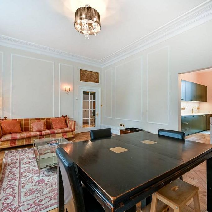 3 bedroom flat to rent - Photo 1