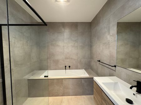 A / 85 Keith Bain Crest, Whitlam - Photo 3