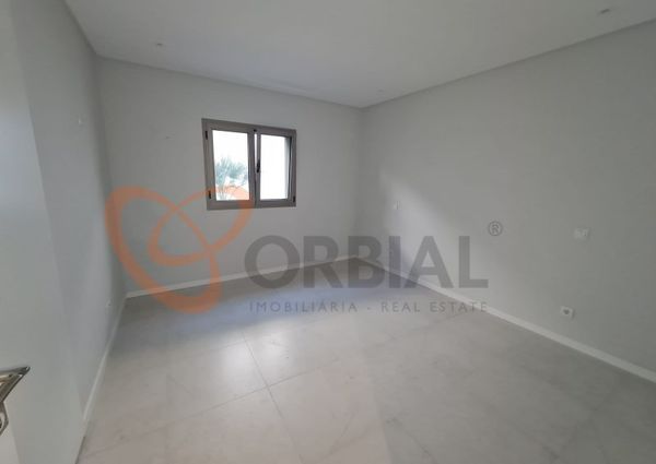 Apartamento T3 em Faro