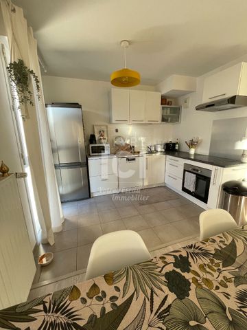 Appartement centre bourg de Sautron 3 pièces 66 m² avec balcon et place parking privative sécurisée - Photo 4