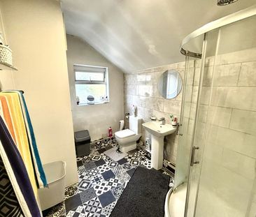 Harcourt Street - Photo 3