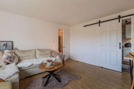 O'leary Drive, Cardiff Bay, Cardiff, CF11 - Photo 3