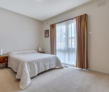 24 Collinson Street, Keilor Park VIC 3042 - House For Rent | Domain - Photo 4