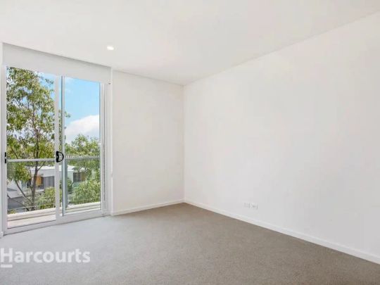 “Modern Apartment in excellent location” - Photo 1