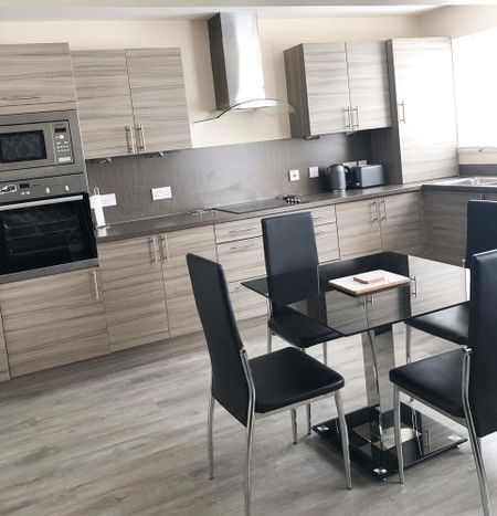 2 bedroom flat to rent - Photo 4