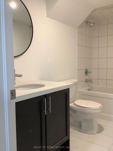 14 Connell Drive #Basement - Photo 3