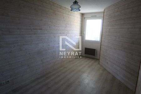 Location Appartement 2 pièces 55m² ST GERMAIN DU BOIS 71330 - Photo 3