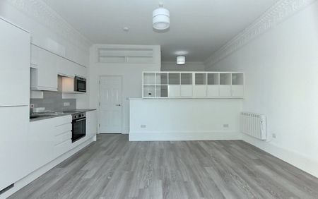 High Street, Sittingbourne, Kent, ME10 - Photo 5